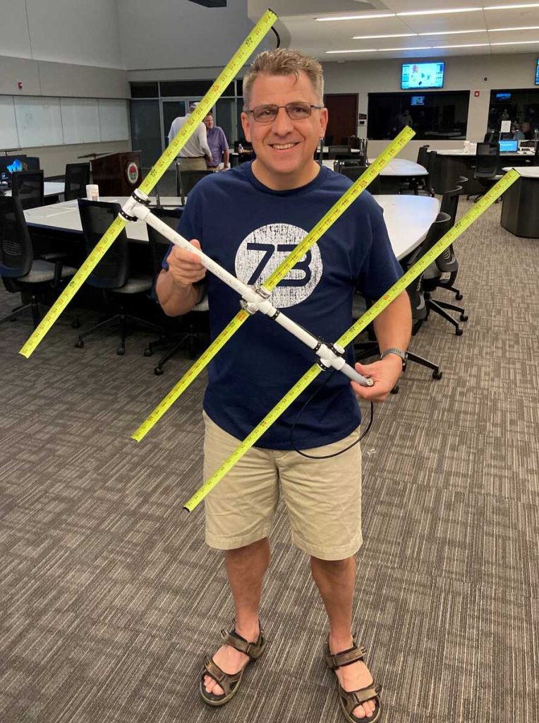 Jonathan with his completed tape measure Yagi [Dave, KI4PSR]