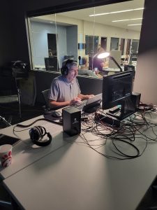 Alan, N4VC working CW [Paul, KM4PT]